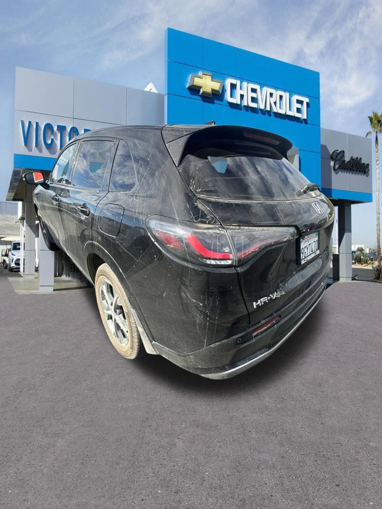 Used 2023 Honda HR-V EX-L image 7