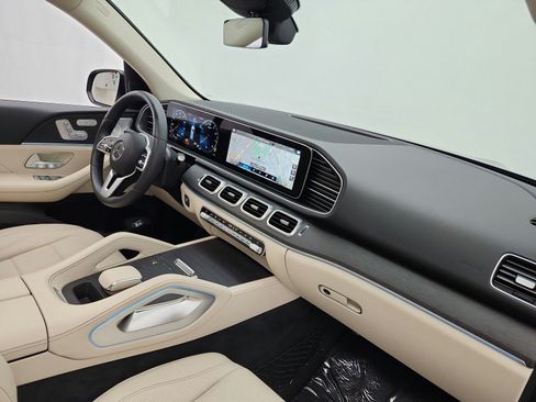Used 2021 Mercedes-Benz GLE 350 image 19