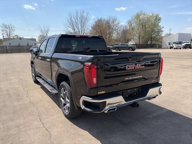 New 2026 GMC Sierra 1500 SLT w/ SLT Premium Package AWD/4WD image 4