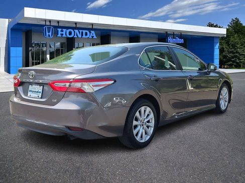 Used 2018 Toyota Camry LE FWD image 24