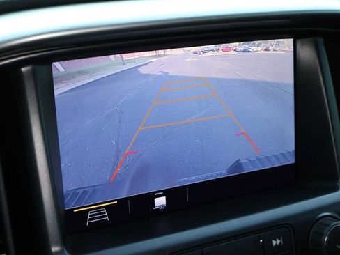 Used 2021 Chevrolet Colorado ZR2 image 19