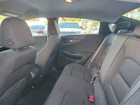 Used 2022 Chevrolet Malibu RS image 7