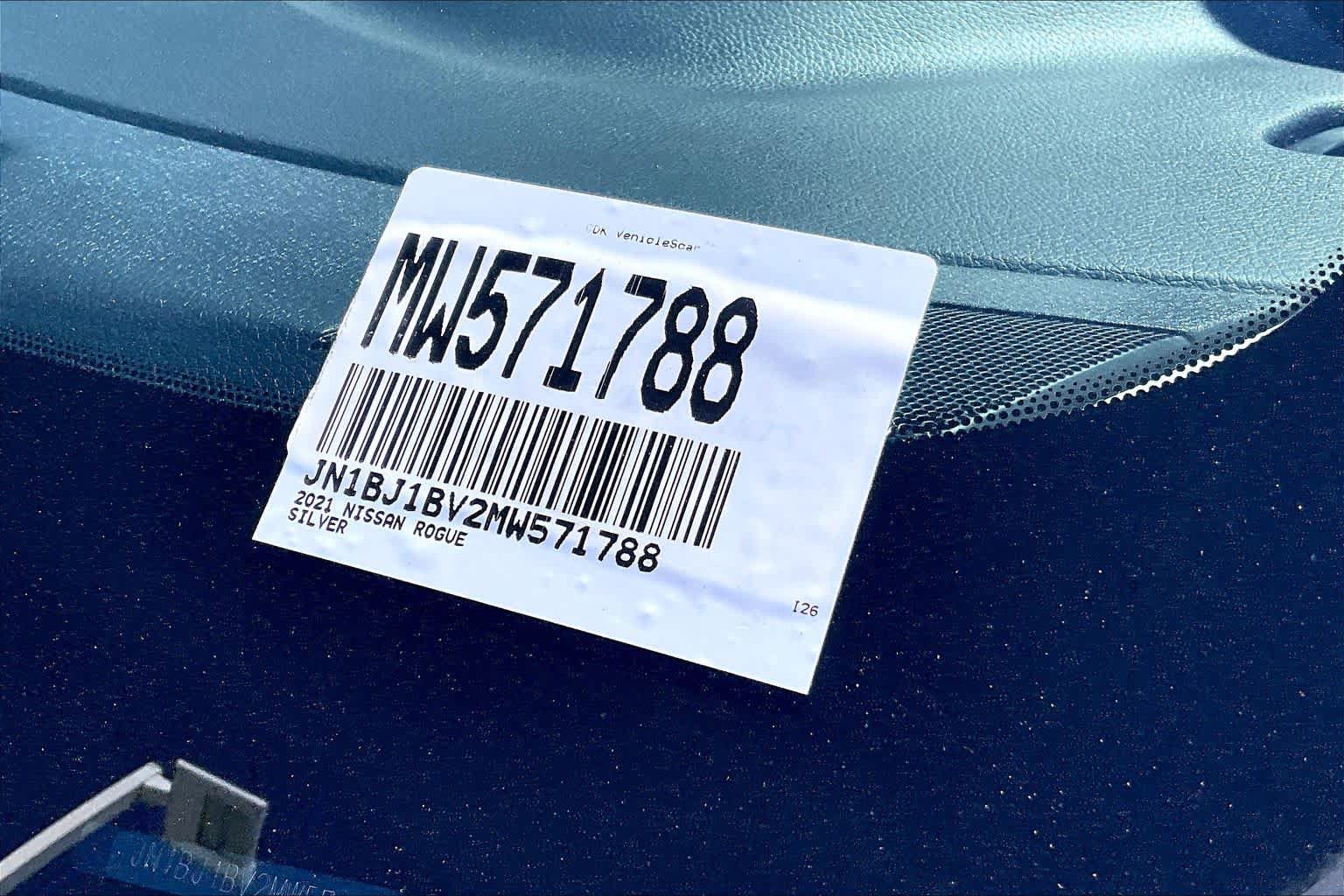 Used 2021 Nissan Rogue Sport SV FWD image 33