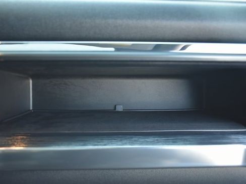 Used 2021 Ford F150 Lariat w/ Equipment Group 502A High image 52