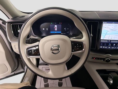 Certified 2023 Volvo XC60 B5 Plus w/ Protection Package Premier FWD image 12