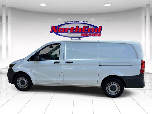 Used 2022 Mercedes-Benz Metris image 6