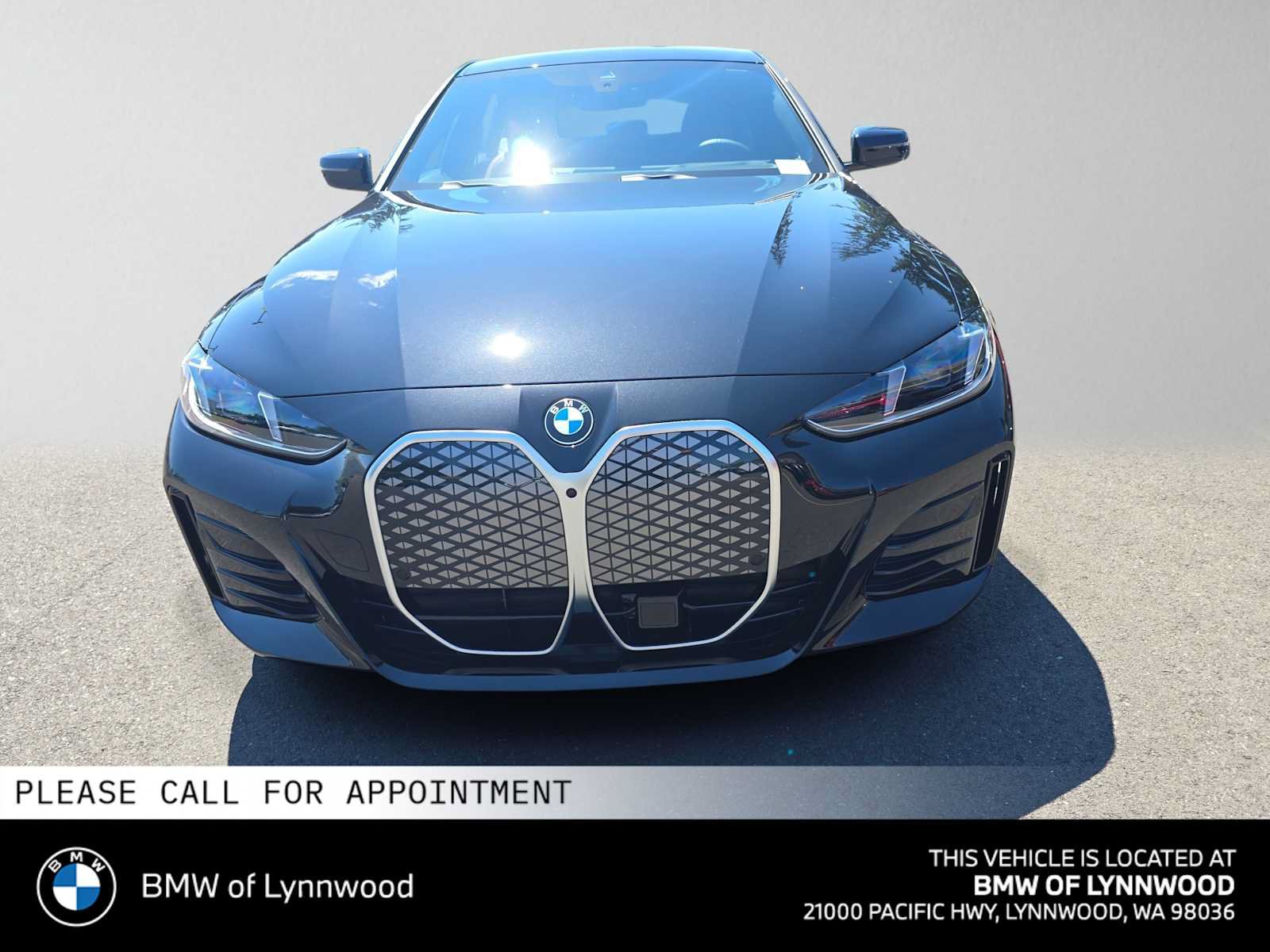 New 2026 BMW i4 xDrive40i w/ M Sport Package AWD/4WD image 8