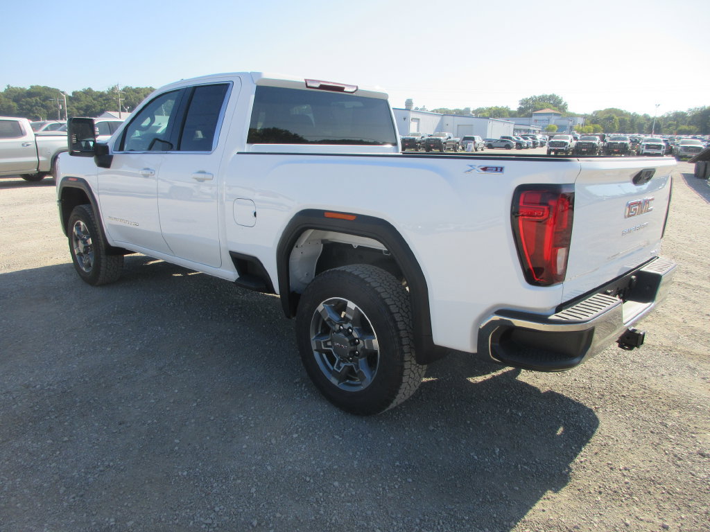 New 2026 GMC Sierra 2500 SLE w/ SLE Value Package; AWD/4WD image 9