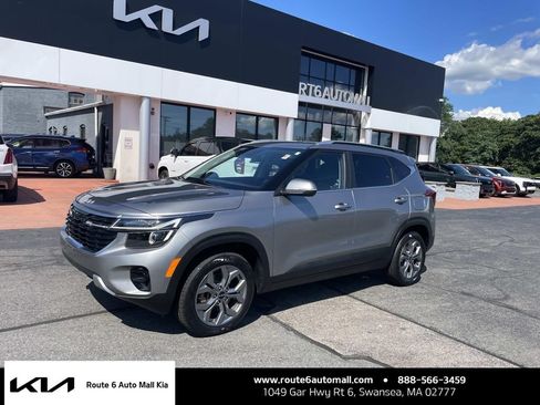 Used 2024 Kia Seltos S AWD/4WD image 1