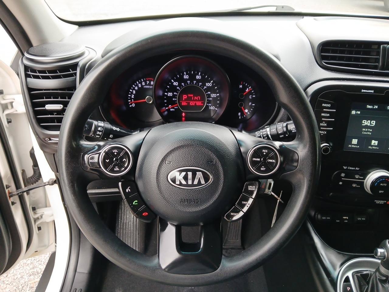 Used 2019 Kia Soul + FWD image 20