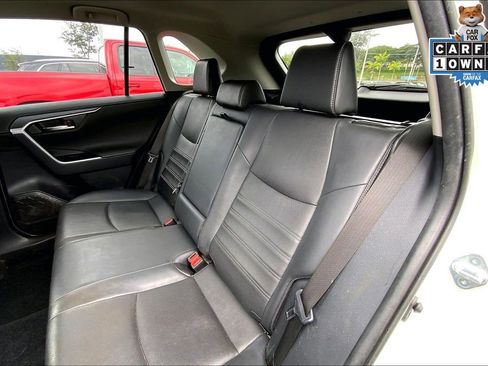 Used 2022 Toyota RAV4 Limited image 25