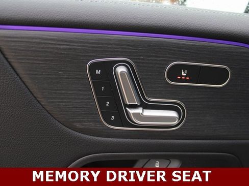 Used 2023 Mercedes-Benz GLB 250 4MATIC image 14