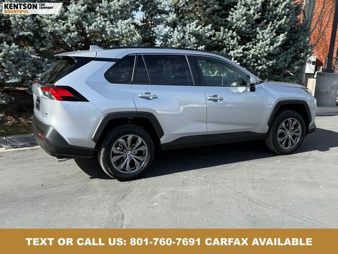 Used 2025 Toyota RAV4 XLE Premium AWD/4WD image 9
