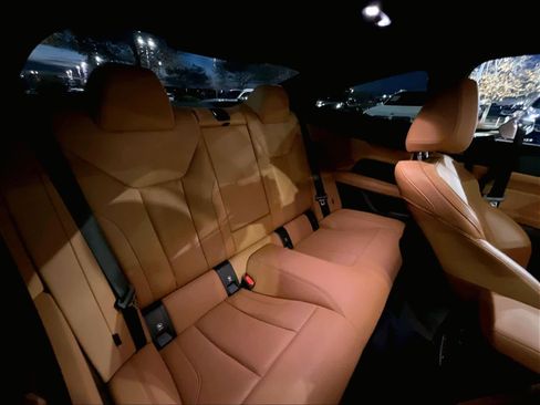 Used 2022 BMW M440i Coupe image 29