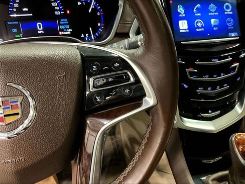 Used 2015 Cadillac SRX Luxury AWD/4WD image 12