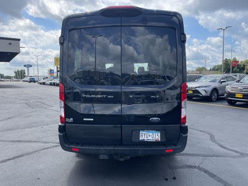 Used 2019 Ford Transit 150 XLT image 4