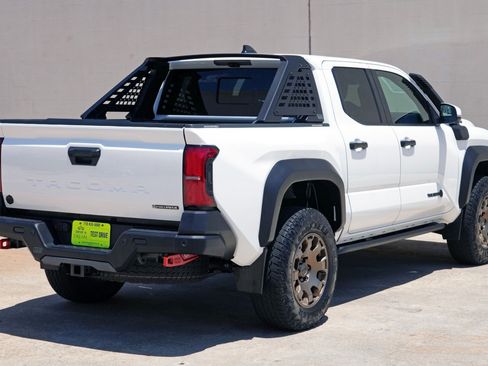 Used 2024 Toyota Tacoma 4x4 Double Cab Hybrid image 56
