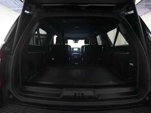 Used 2020 Ford Expedition Max XLT w/ Equipment Group 202A AWD/4WD image 10
