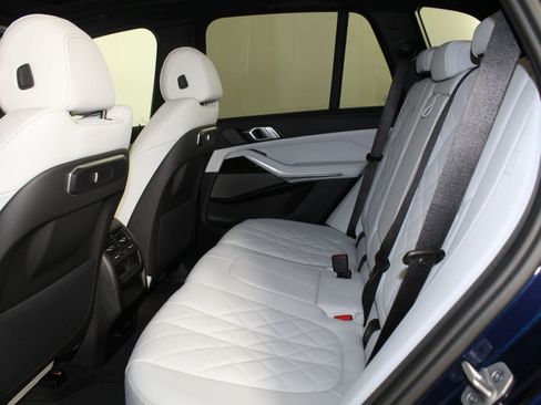 New 2026 BMW X5 xDrive40i w/ M Sport Package image 21