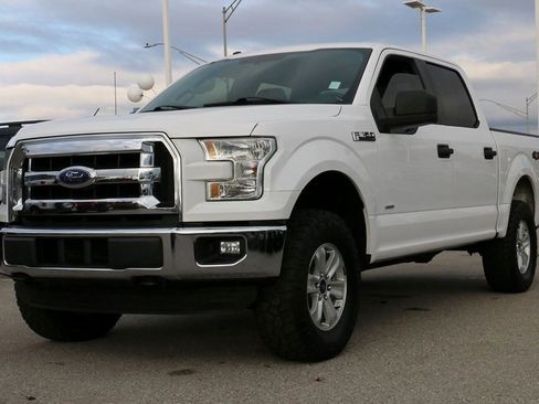 Used 2016 Ford F150 XLT image 1