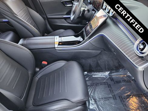 Certified 2023 Mercedes-Benz C 300 Sedan image 3