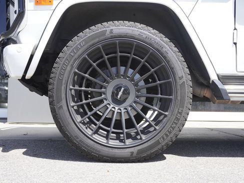 Used 2015 Mercedes-Benz G 550 image 32