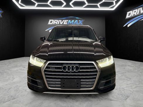 Used 2019 Audi Q7 3.0T Premium Plus w/ Premium Plus Package AWD/4WD image 2