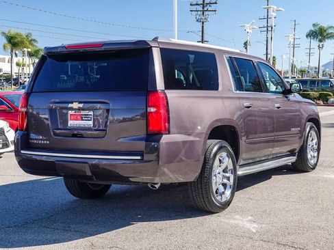 Used 2015 Chevrolet Suburban LTZ image 4