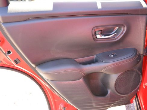 Used 2024 Honda HR-V Sport image 12