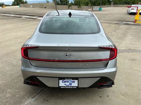 Used 2020 Hyundai Sonata SEL w/ Premium + Sunroof Package FWD image 5
