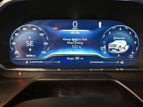 Used 2024 Chevrolet Tahoe RST w/ Sport Performance Package image 38