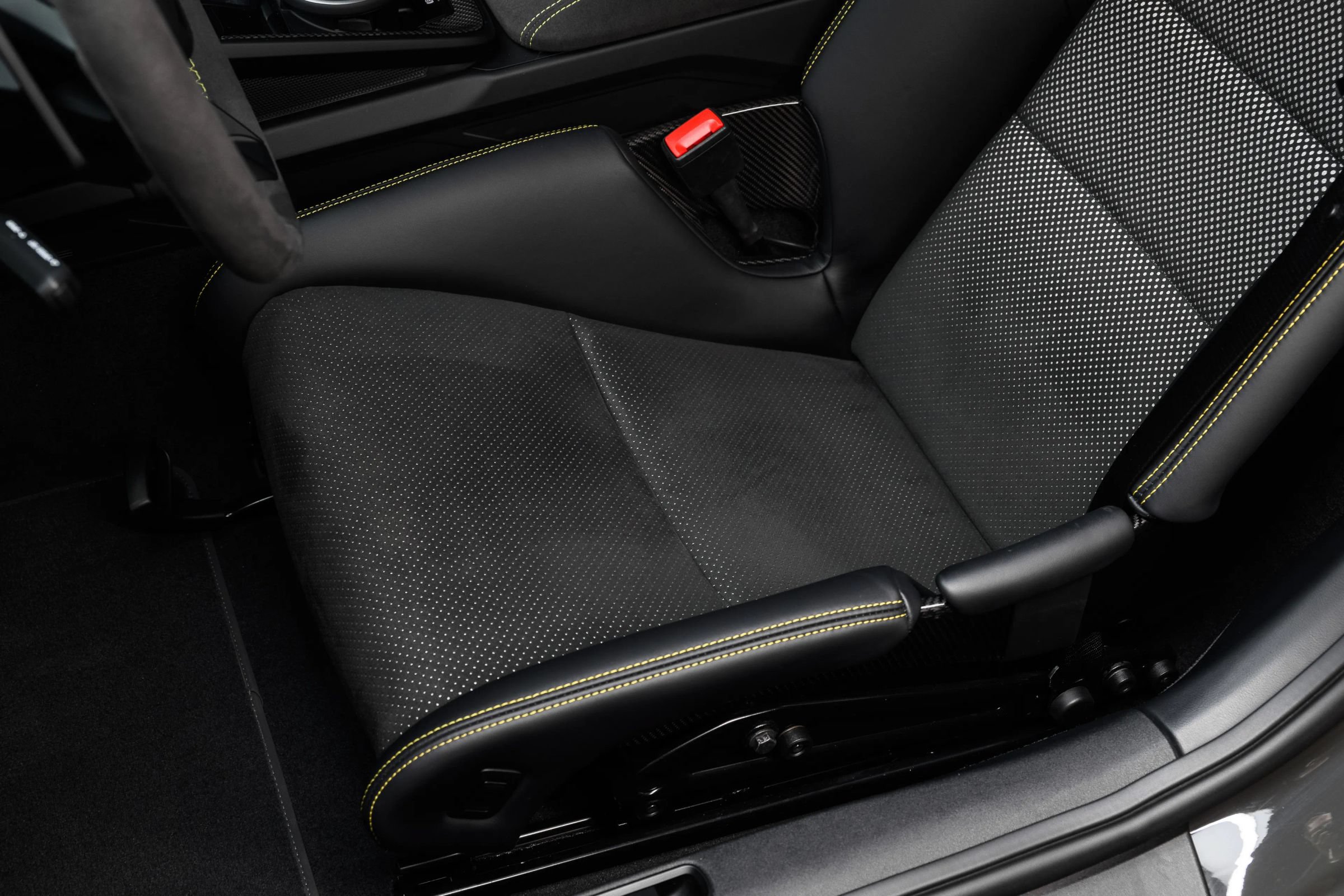 Used 2024 Porsche 911 GT3 RS RWD image 31