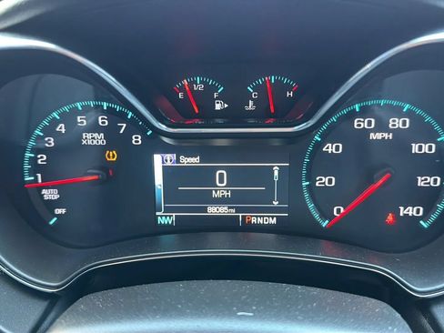 Used 2019 Chevrolet Impala LT FWD image 16