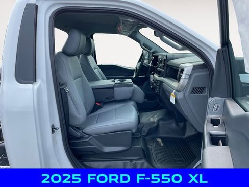 New 2025 Ford F550 4x4 Regular Cab Super Duty w/ XL Chrome Package image 14