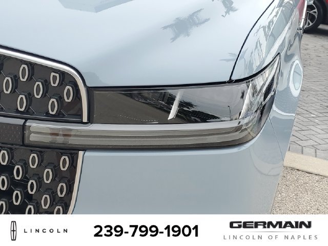 New 2027 Lincoln Navigator Premiere AWD/4WD image 14