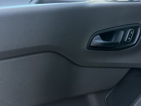New 2025 Ford Transit 350 XL image 10