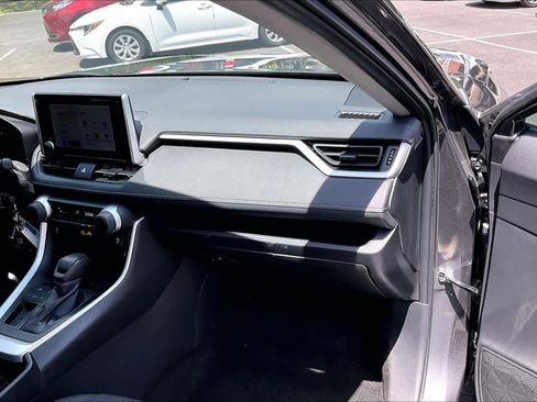 Certified 2024 Toyota RAV4 LE FWD image 18