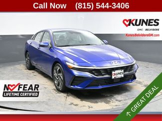 Used 2025 Hyundai Elantra Limited video 1