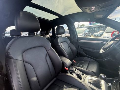Used 2018 Audi Q3 2.0T Premium Plus w/ Premium Plus Package AWD/4WD image 24