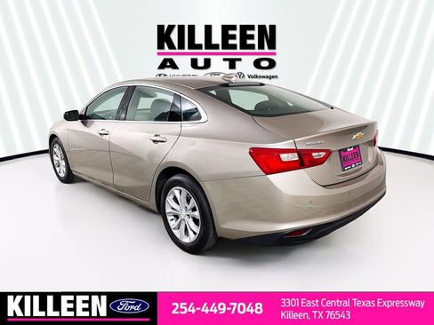 Used 2025 Chevrolet Malibu LT FWD image 6