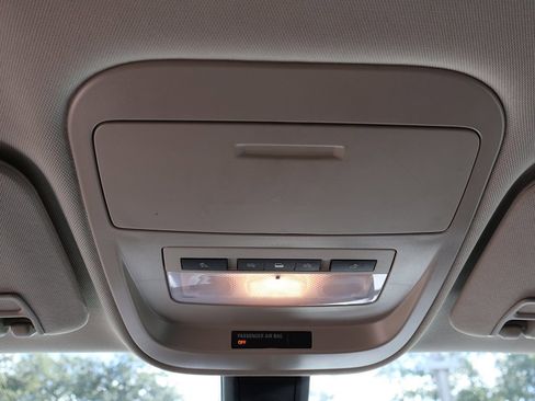 Used 2022 Chevrolet Colorado Z71 image 56