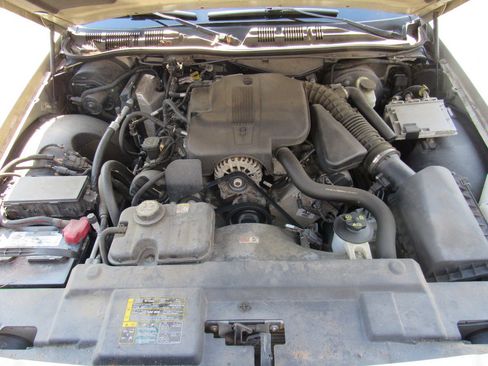 Used 2005 Mercury Grand Marquis GS image 11