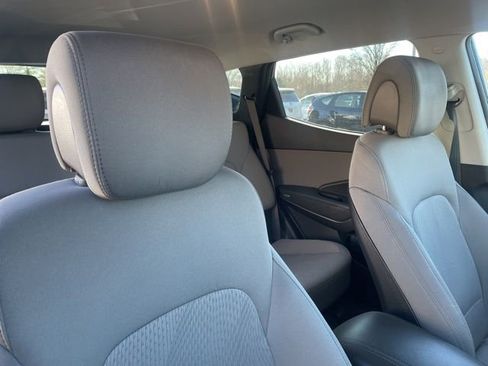 Used 2018 Hyundai Santa Fe Sport w/ 2.4L Value Package 02 image 7