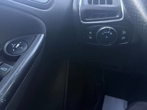 Used 2013 Ford Focus ST image 25