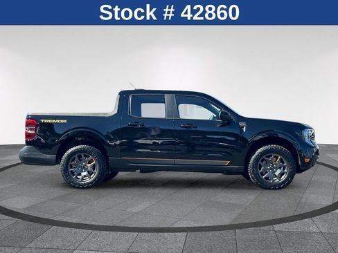 Certified 2025 Ford Maverick Tremor AWD/4WD image 4