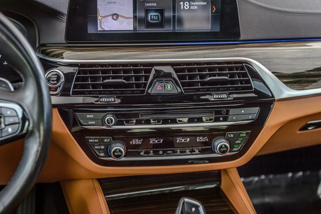 Used 2017 BMW 540i RWD image 32