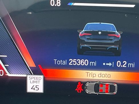 Used 2023 BMW i4 eDrive40 RWD image 13