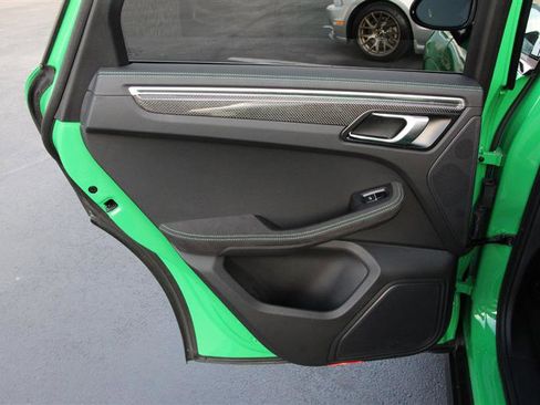 Used 2023 Porsche Macan GTS image 15