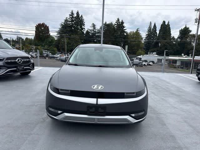 Used 2024 Hyundai Ioniq 5 SEL AWD/4WD image 2