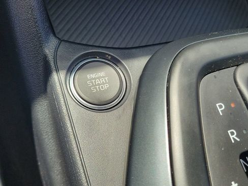 Used 2025 Kia K4 FWD image 21